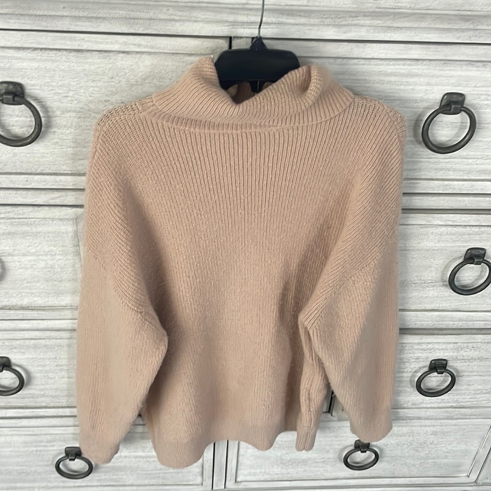 Women’s Turtleneck Sweater
